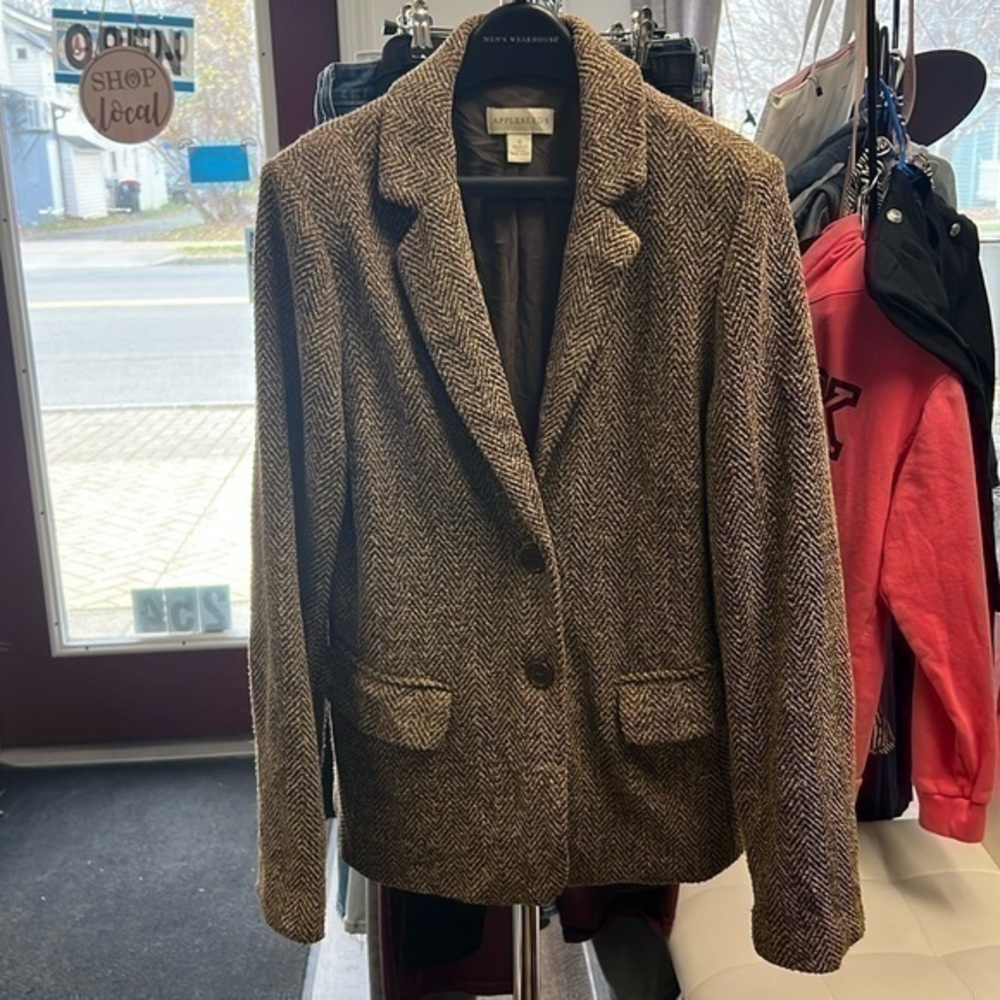Johnny Appleseed Size 6 2 Button Blazer